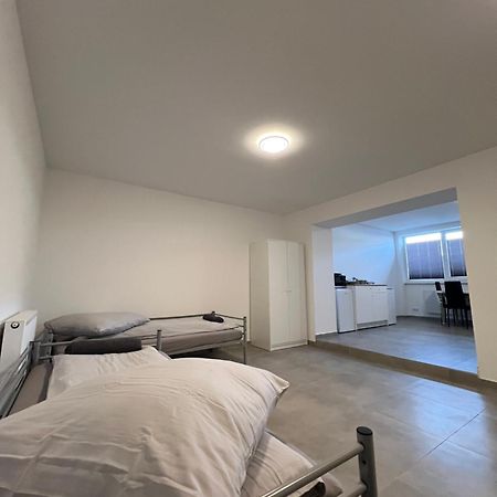 Mieterlux Frankfurt Heusenstamm Ξενοδοχείο Εξωτερικό φωτογραφία